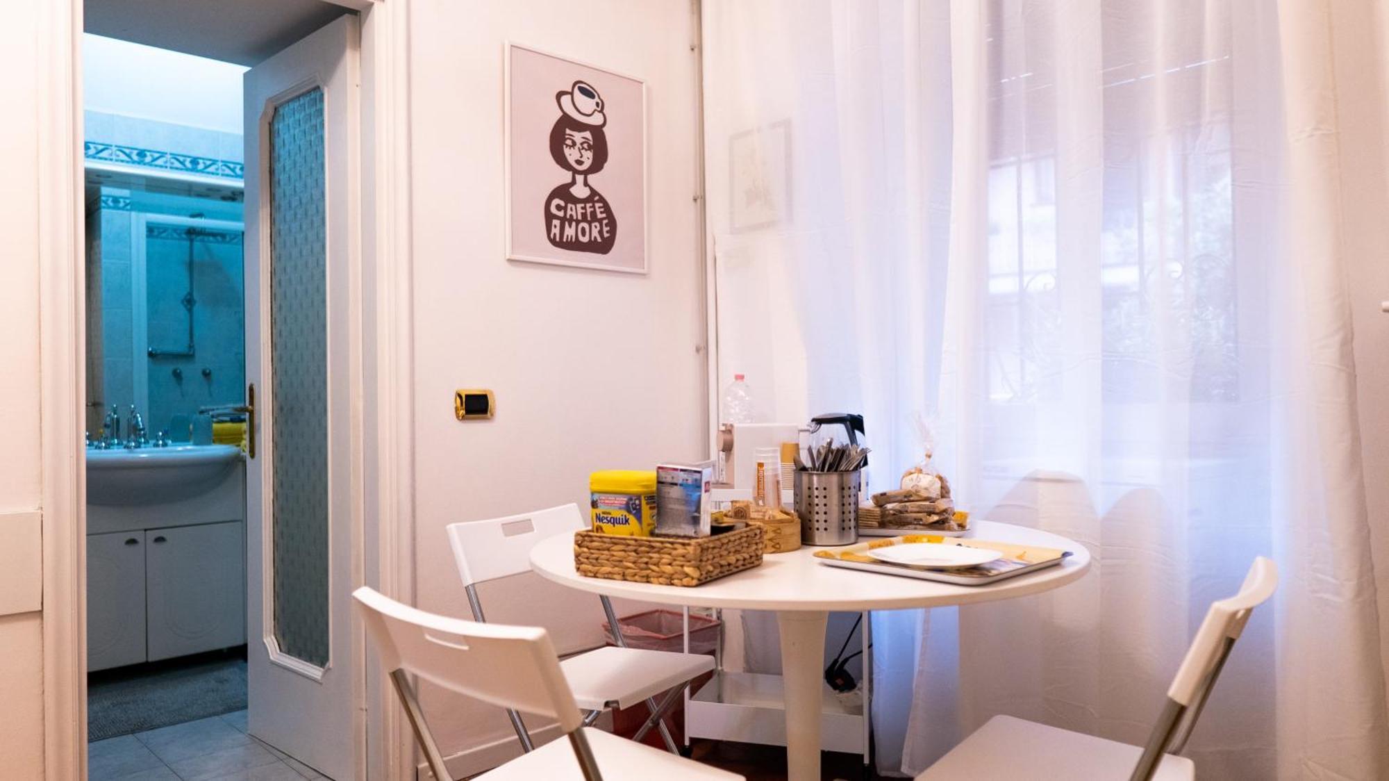 Casa Raffaella, Comodo E Tipico Bilocale Nel Centro Di Milano מראה חיצוני תמונה