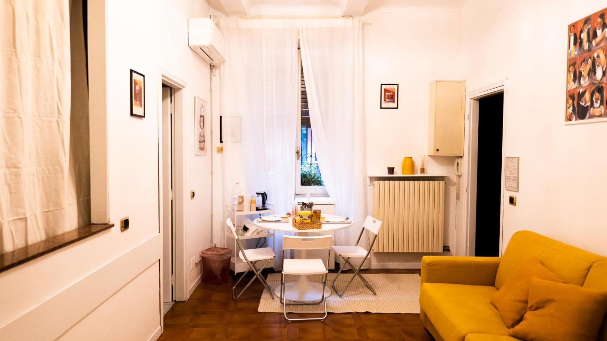 Casa Raffaella, Comodo E Tipico Bilocale Nel Centro Di Milano מראה חיצוני תמונה
